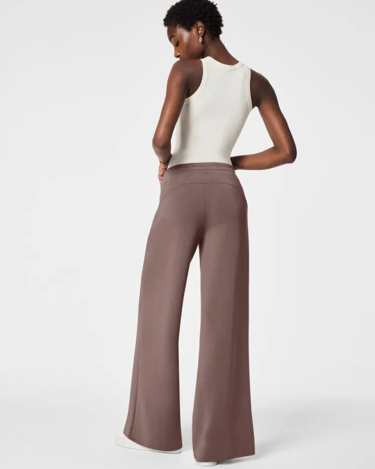 Outlet AirEssentials Wide Leg Pant In Pants|Shop All Athleisure