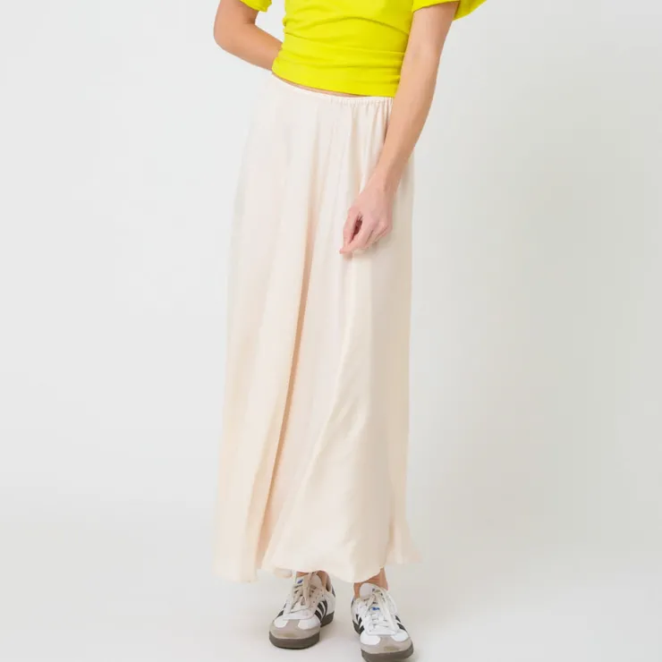 Hot Ali Maxi Skirt In Skirts