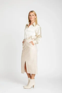 Outlet Ava Vegan Leather Pencil Skirt In Skirts