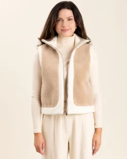 Outlet Banff Vest In All Outerwear
