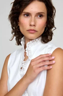 Sale Camisa Olvera Blouse In Blanco Blouses