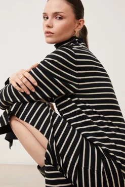 Outlet Chadela Striped Maxi Dress In Sweaters