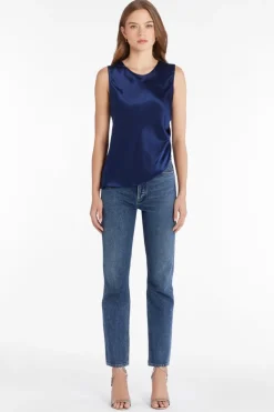 Hot Darah Silk Top In Blouses