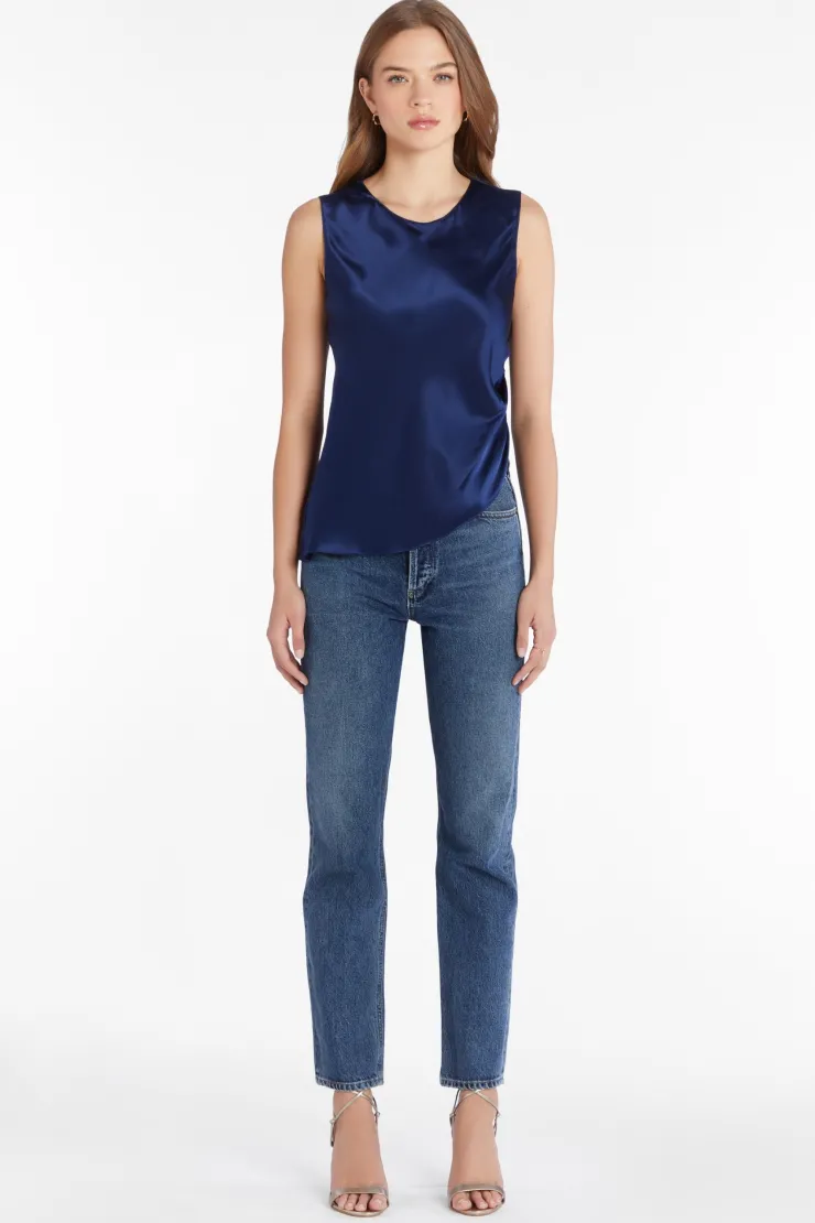 Hot Darah Silk Top In Blouses
