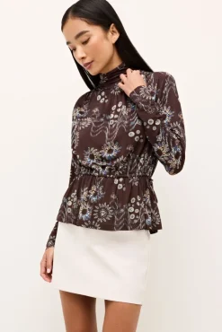 Hot Elsa Top In Blouses