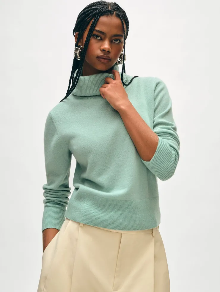 Hot Essential Turtleneck Sweater In Sweaters