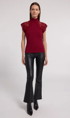 New Jessenia Top In Basics And Tees|Blouses