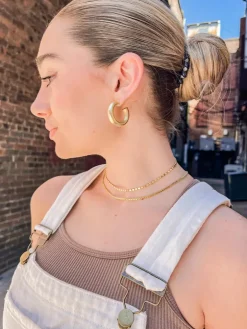 Hot Small Chantal Hoops Earrings In Gold Earrings