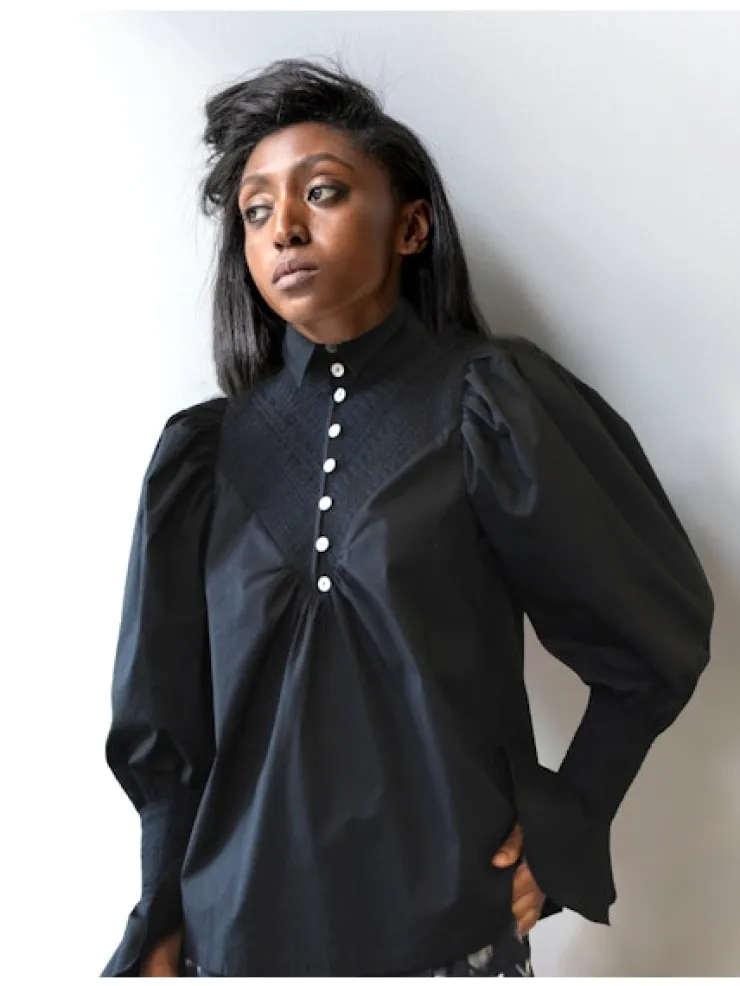 Fashion Smocked Detailed Shirt In Blouses