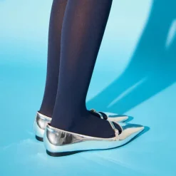 Fashion Victoria Flat In Flats